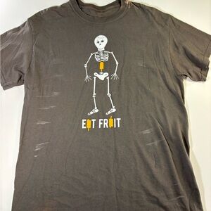 Eat Fruit Graphic Men's T-Shirt - Gray